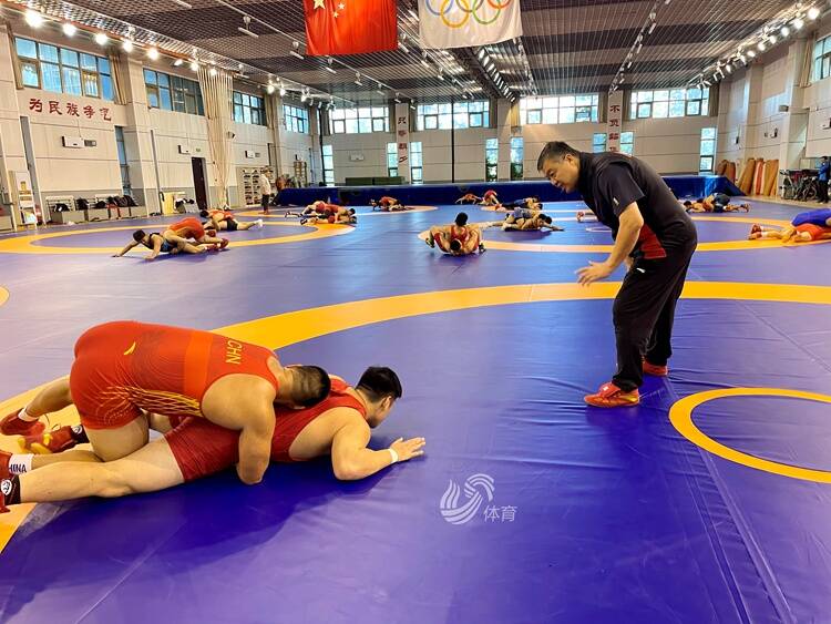 体操附加赛,滇池闪电队与北城玄武队强势反弹,体能对抗拉满!技战术储备厚实的简单介绍 体操附加赛,滇池闪电队与北城玄武队强势反弹,体能对抗拉满!技战术储备厚实的简单介绍