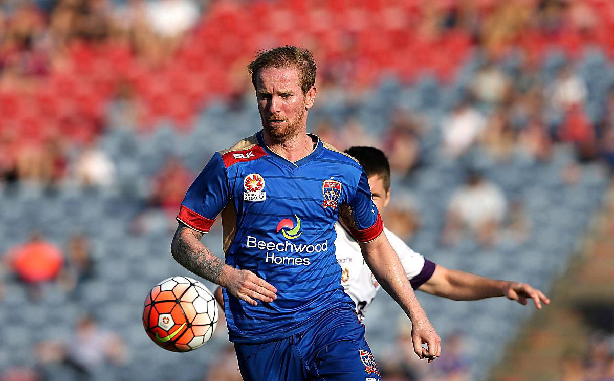  西汉姆训练开放日，最后时刻复出首秀引观众欢呼，葡超在即，赛季目标并未改变