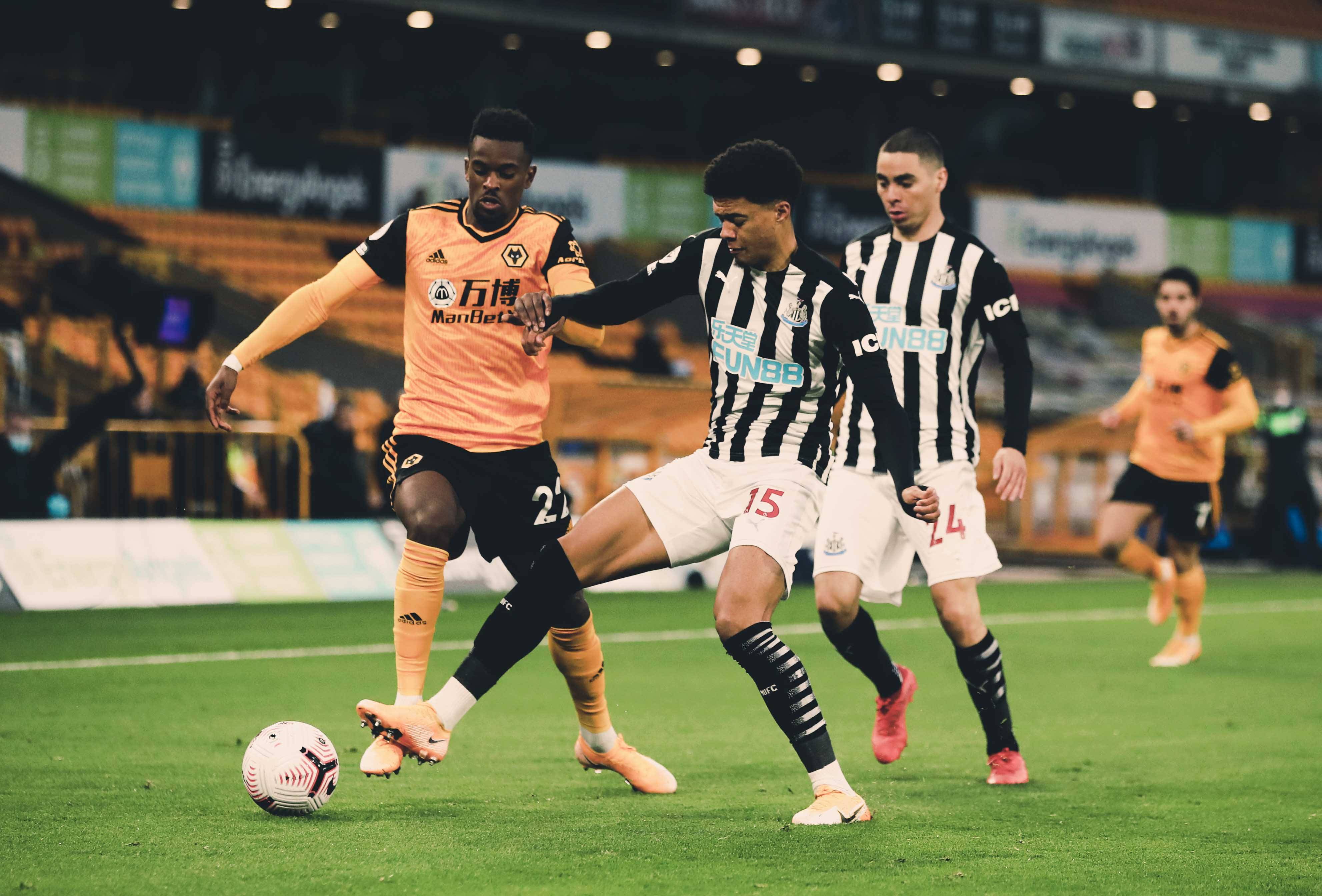 九博登录 -尤文图斯迎英超关键赛,窗口期火线驰援,话题不断,训练强度显著提升(17年尤文图斯阵容)