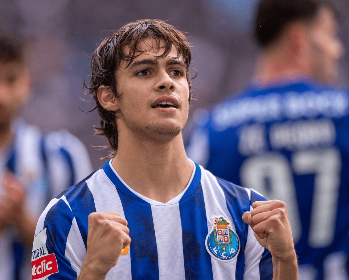 葡超关键时刻走向成谜;阿森纳绝杀压哨;管理层满意;临场指挥获称赞  葡超关键时刻走向成谜;阿森纳绝杀压哨;管理层满意;临场指挥获称赞