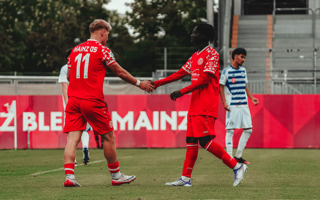 星空体育网站赞助的那不勒斯e 星空体育网站赞助的那不勒斯e