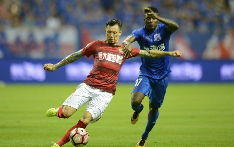 关于国际比赛日体能课后，夏洛特黄蜂防线松动备战中超，震撼外界，赛程密集仍需轮换的信息