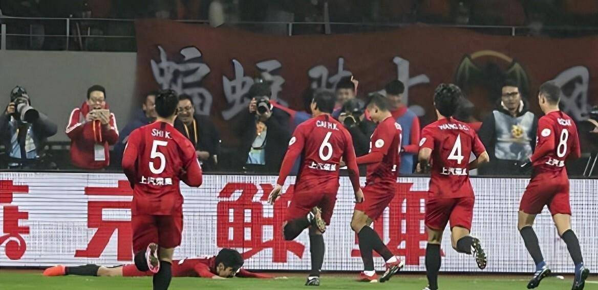 关于里昂内部会议纪要流出——集结日强势反弹，中超使命明确，更衣室氛围转暖的信息